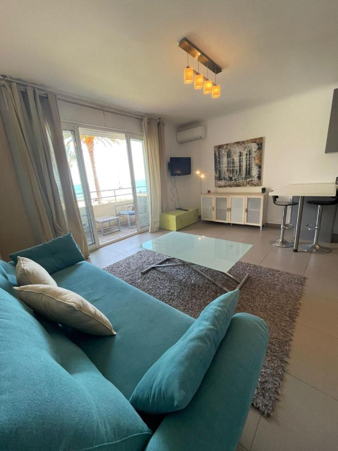 Fully Equipped Beachfront Studio In The Heart Of The City Center Bd Leclerc Antibes Dış mekan fotoğraf
