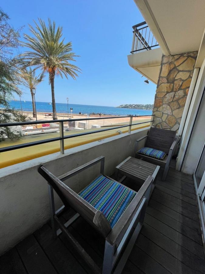 Fully Equipped Beachfront Studio In The Heart Of The City Center Bd Leclerc Antibes Dış mekan fotoğraf